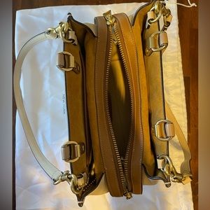 Gently used Coach handbag!